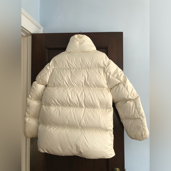Womens aritzia mega puff jacket - Picture 2 of 16